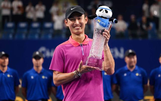 05后商竣程刷新历史 生涯首夺巡回赛冠军